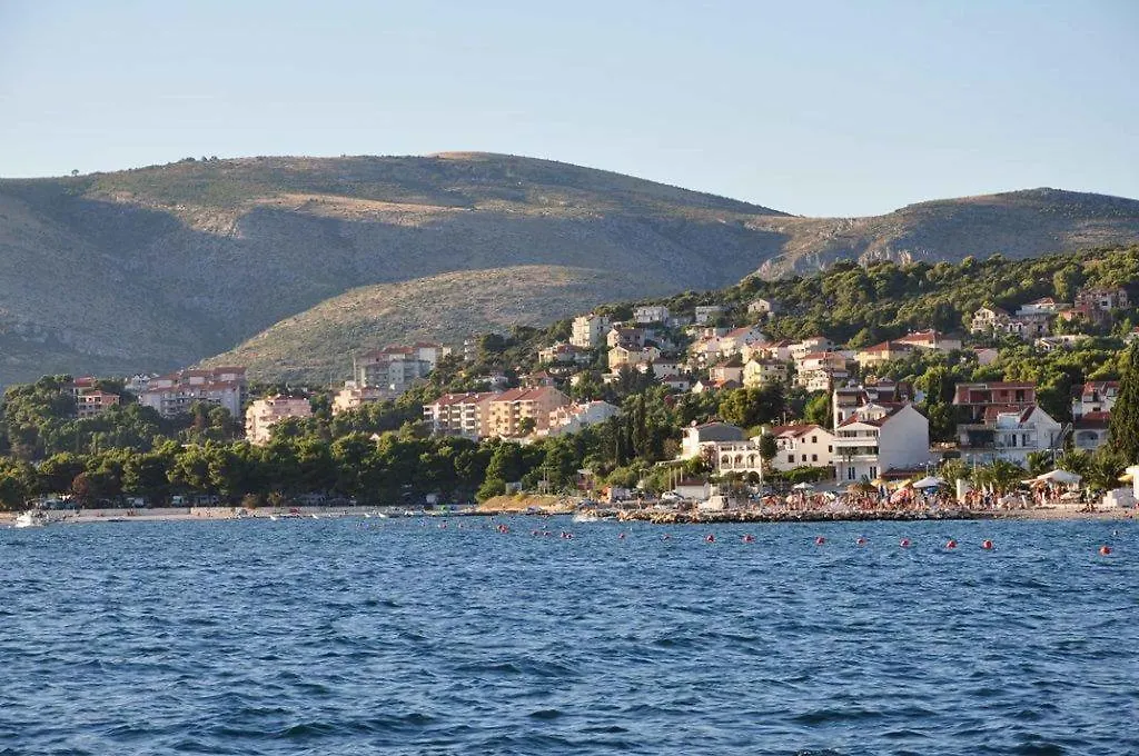 تروغير Apartments Put Garbine